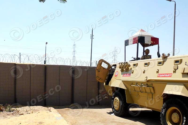 defense barrier of police station (3)