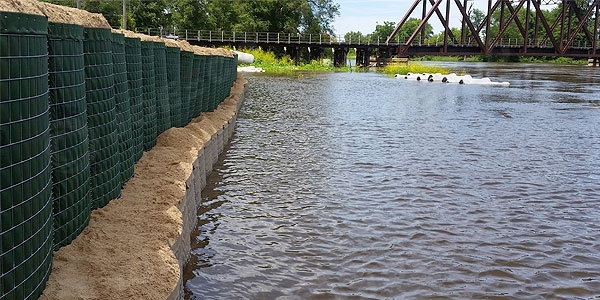 Hesco flood barrier Hesco flood barrier