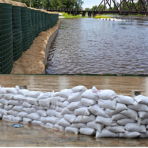 hesco barrier bags vs sandbags