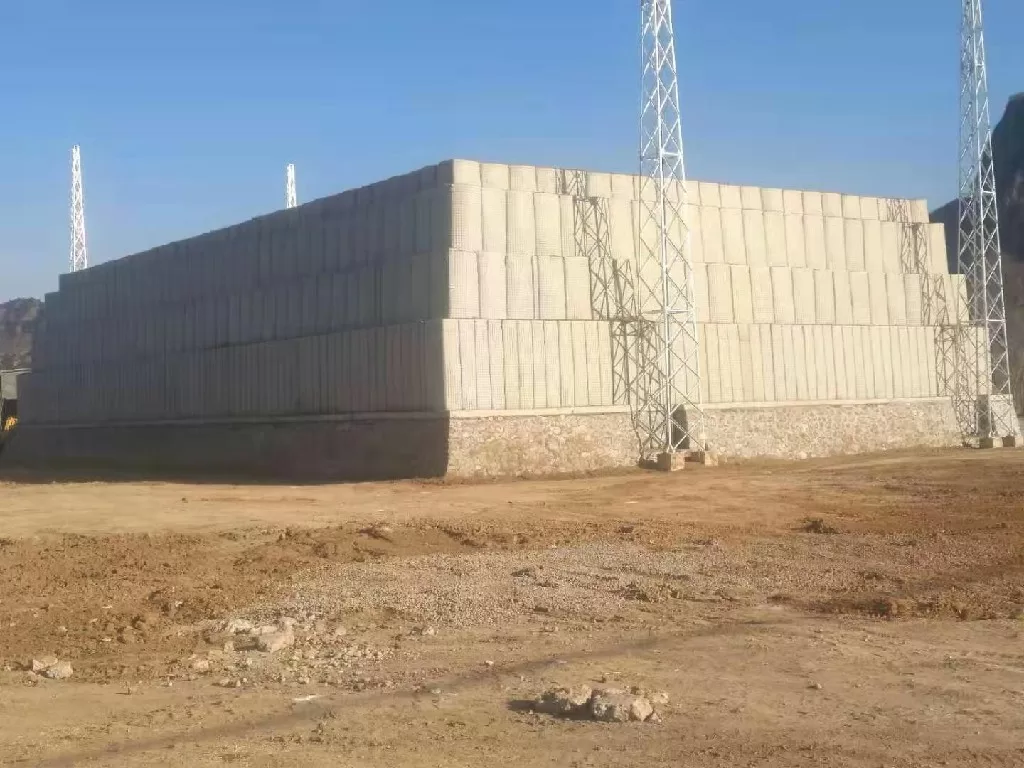 hesco barrier for Oil & Gas Facilities