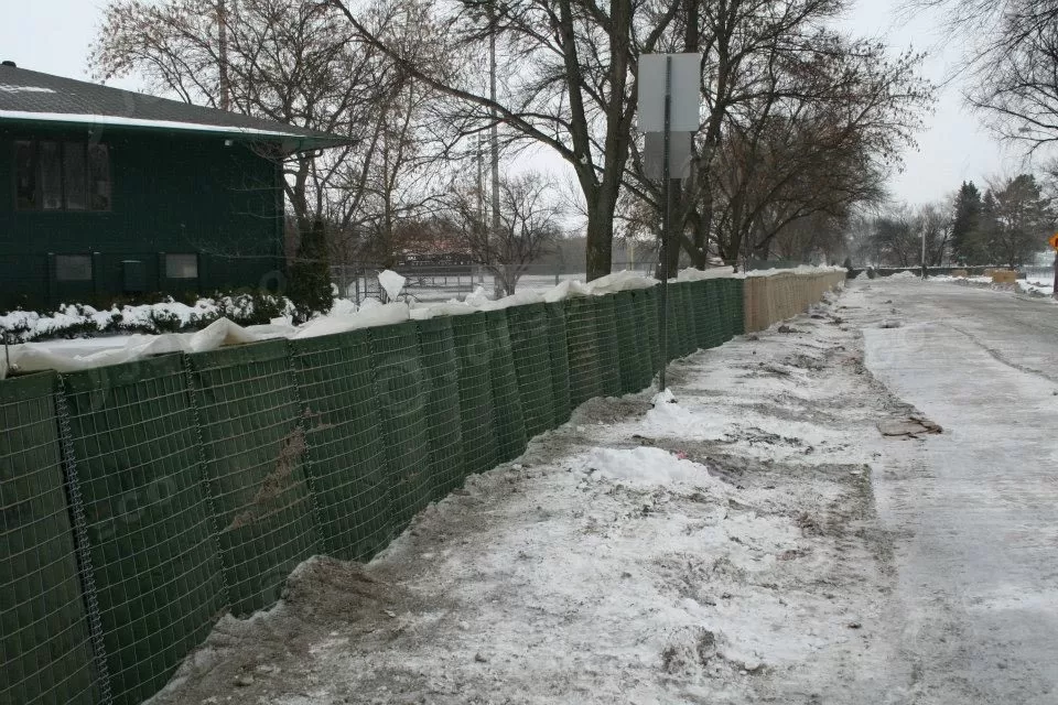 Military barriers